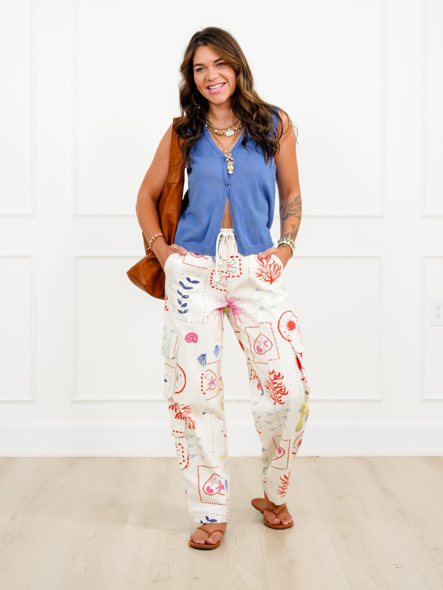Plus/Reg Coastal Print Elastic Waist Pant with Cargo Pockets