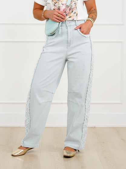 Plus/Reg Light Wash Barrel Pants With Lace Trim