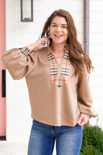 Long Sleeve V Neck Top with Plaid Contrast