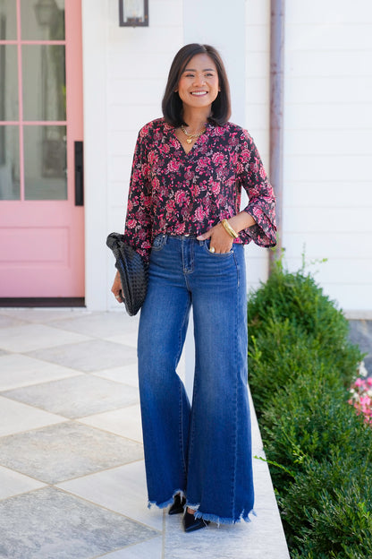 Plus/Reg Black Floral 3/4 Bell Sleeve Tunic Top