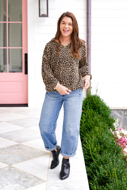 Leopard Print Long Sleeve Knit Top