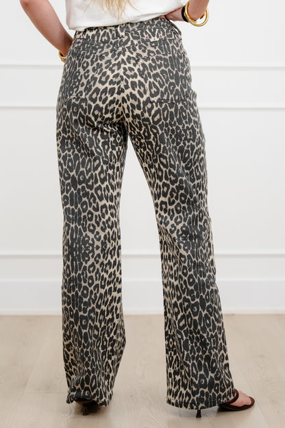 Plus/Reg Animal Print High Rise Straight Leg Pants