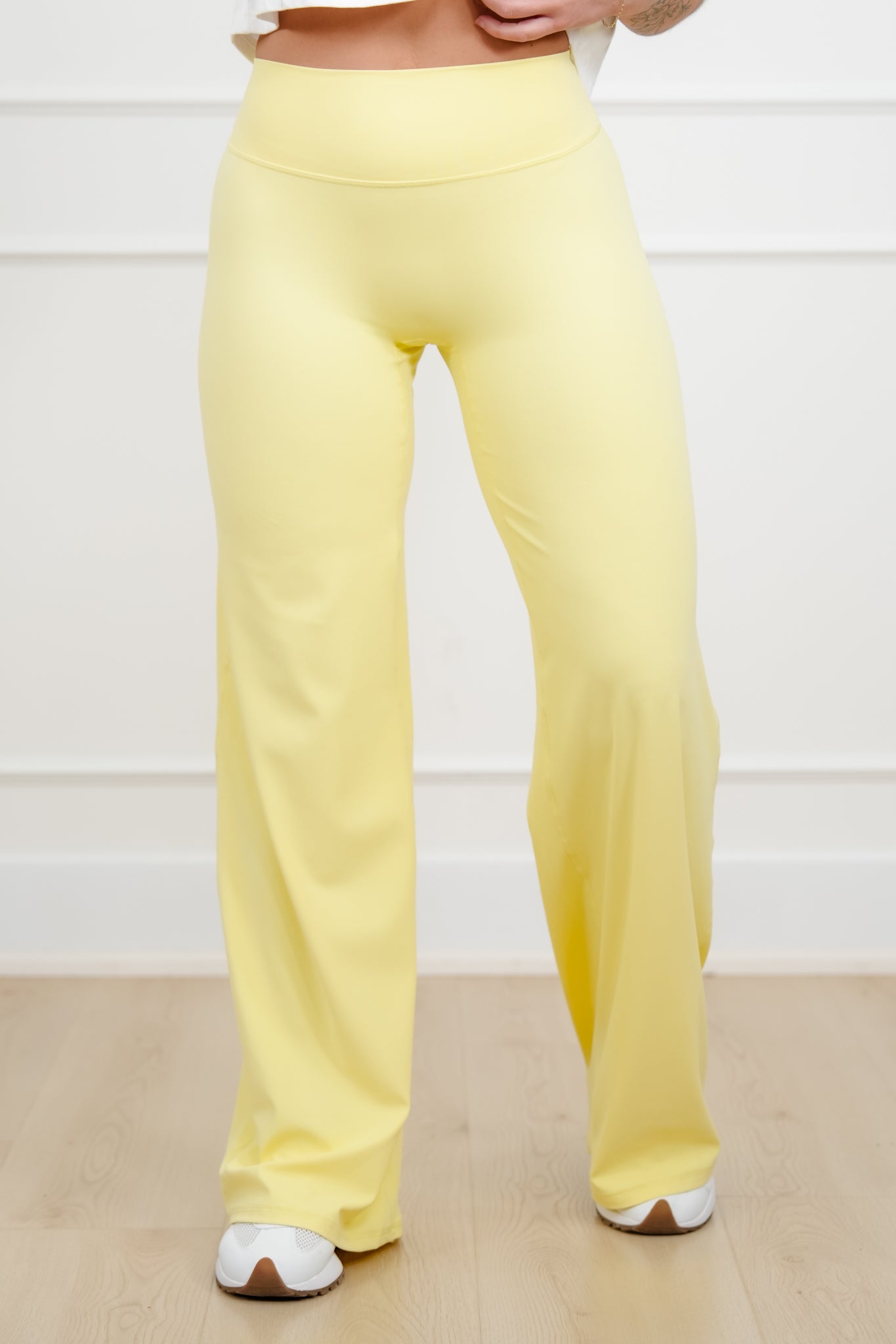 Solid Color High Waist Straight-Leg Pants