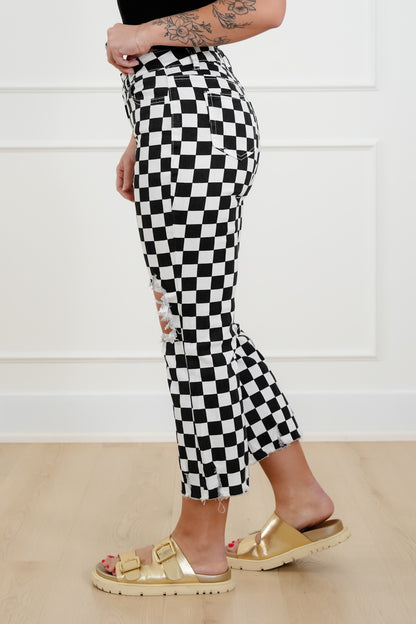 Plus/Reg Distressed Checkered Cropped Jeans