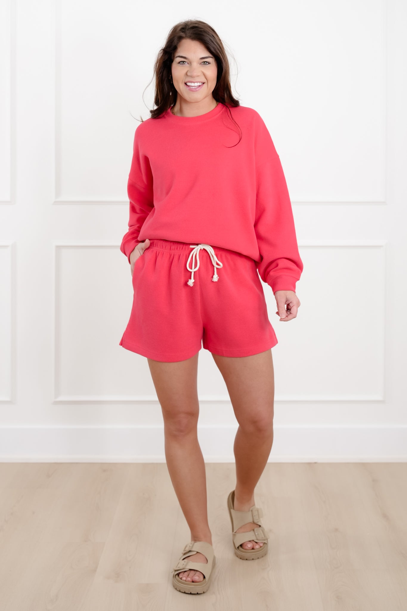 Knit Elastic Waist Shorts with Side Pockets