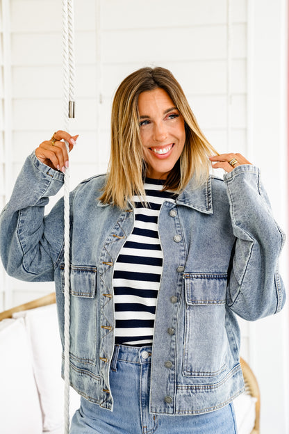 Striped Short Sleeve Round Neck Top