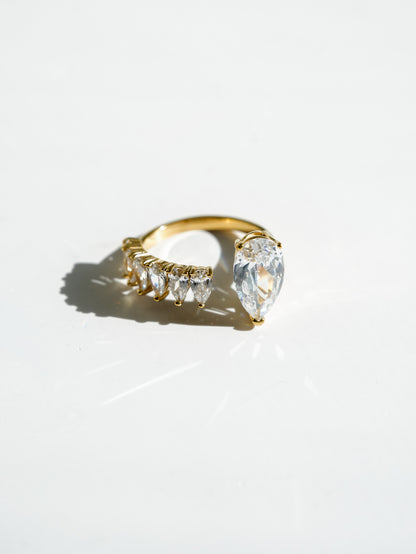 The Margot Asymmetrical Pear Cut Adjustable Ring - Freckled Poppy