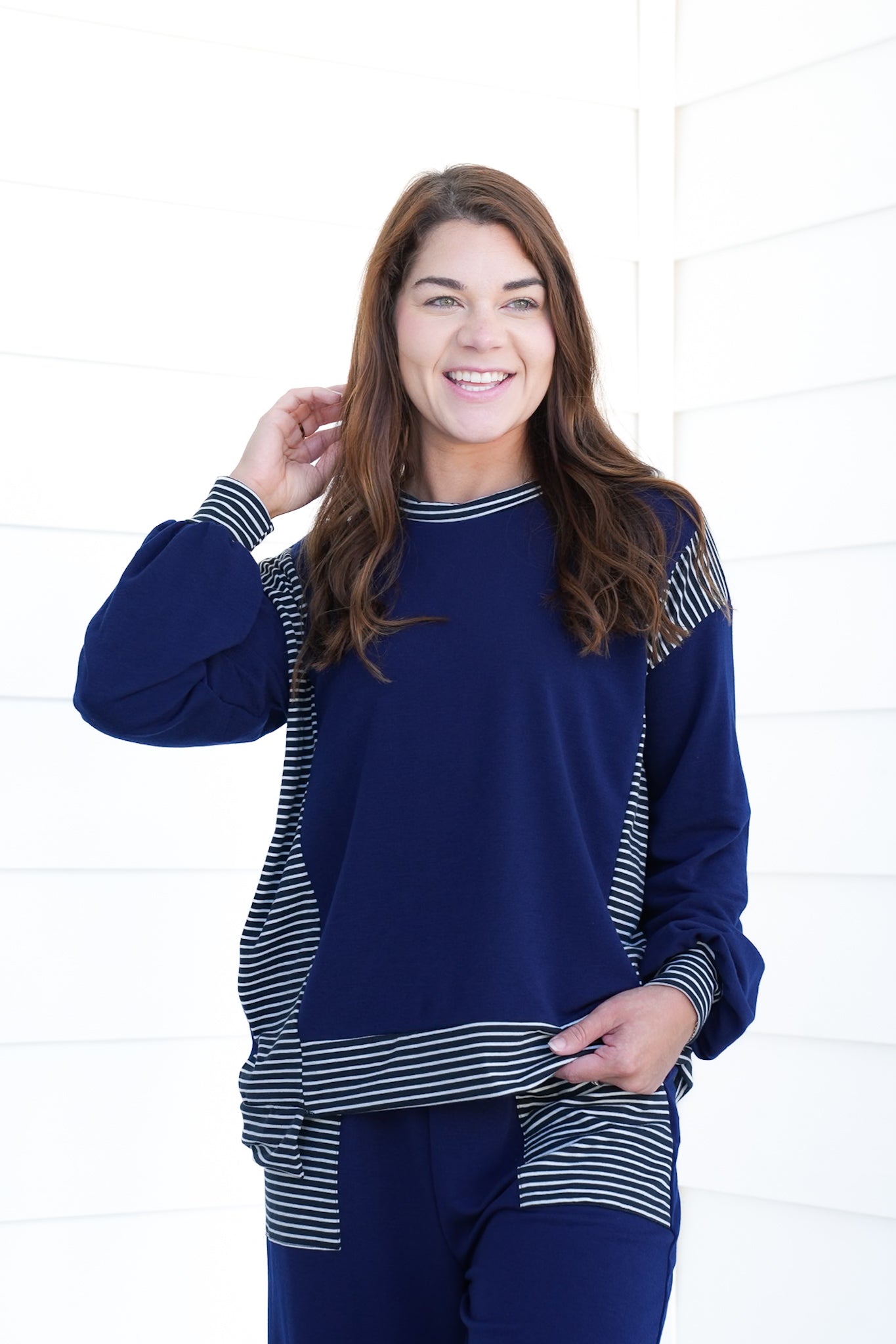 Plus/Reg Solid Long Sleeve Round Neck Top with Stripes