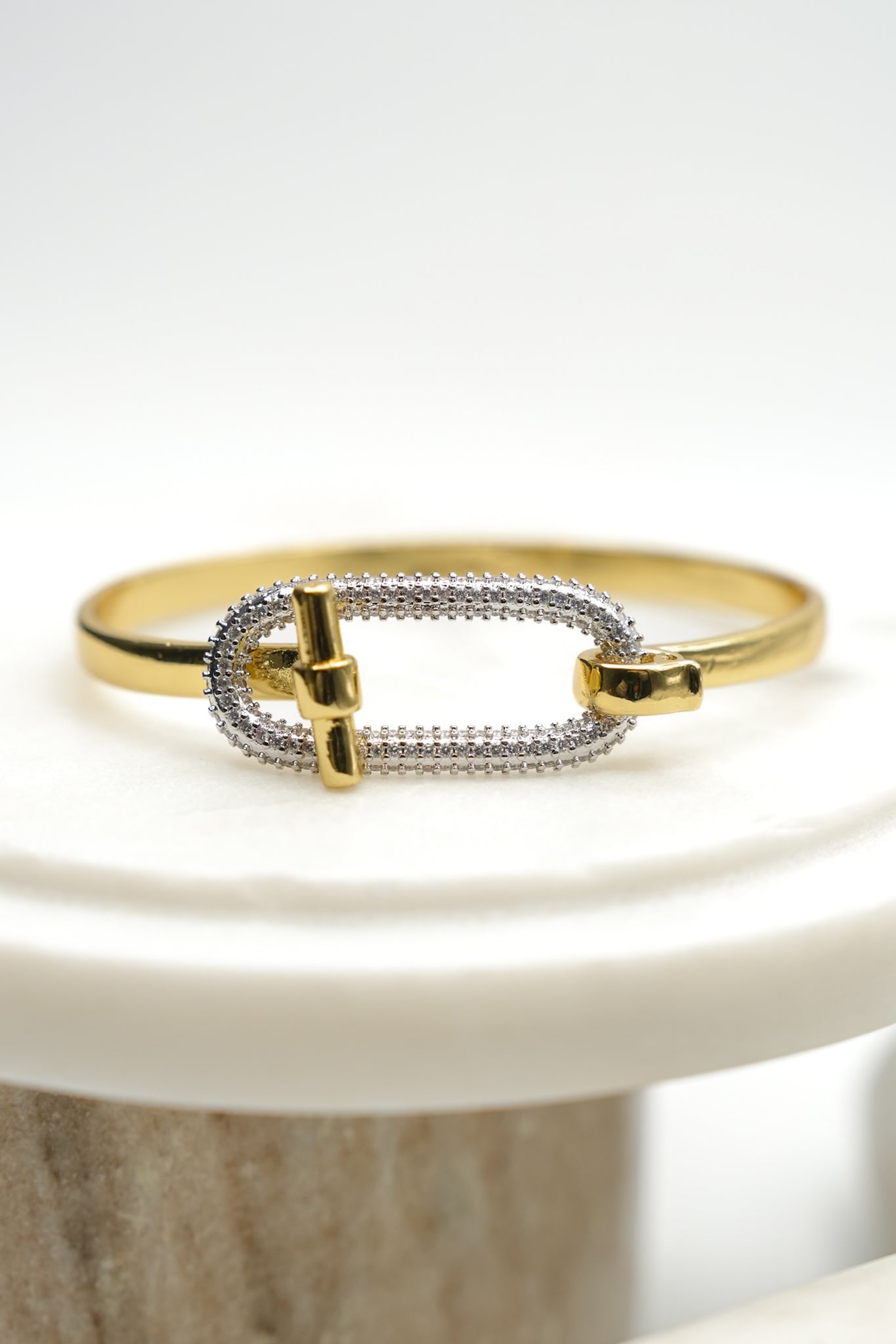 Golden Link Pave Bracelet