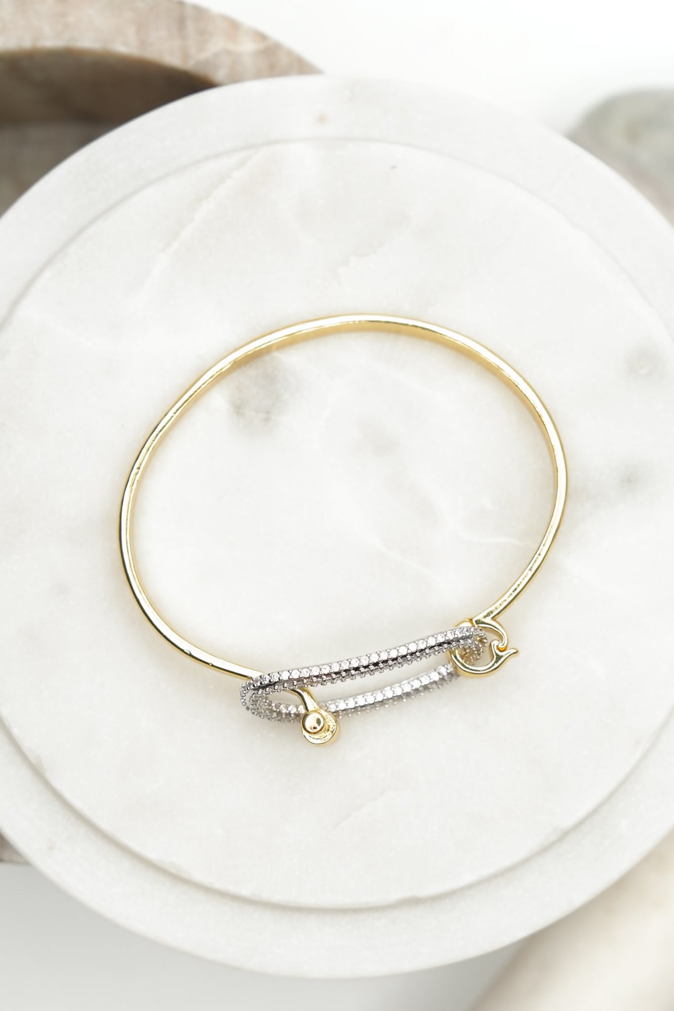 Golden Link Pave Bracelet