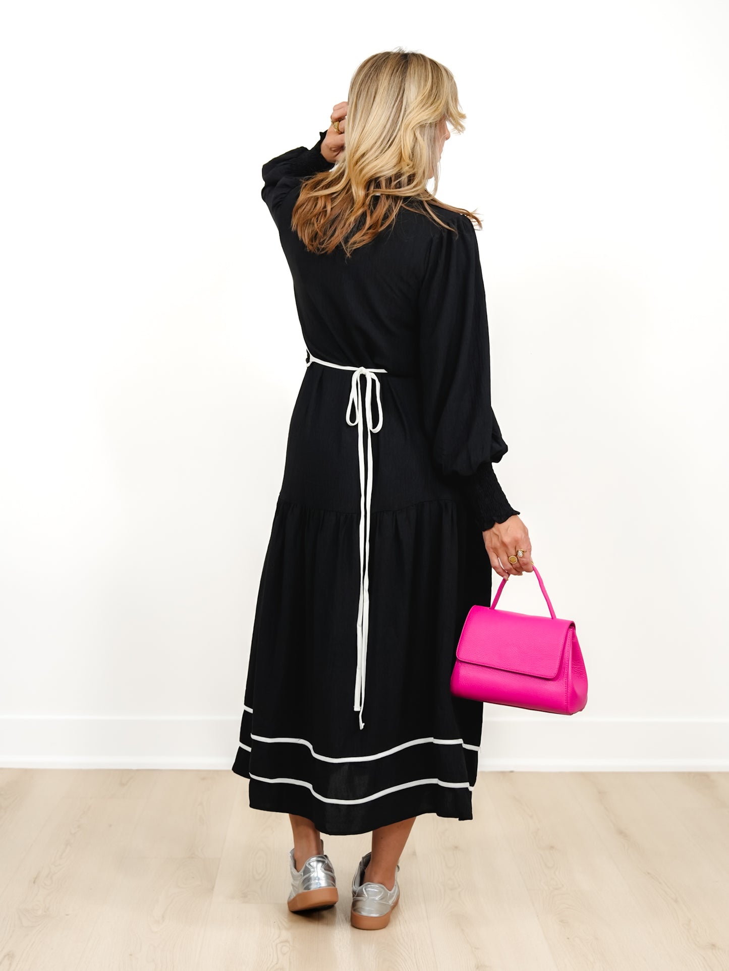 Plus/Reg Long Sleeve Midi Dress with Floral Embroidery