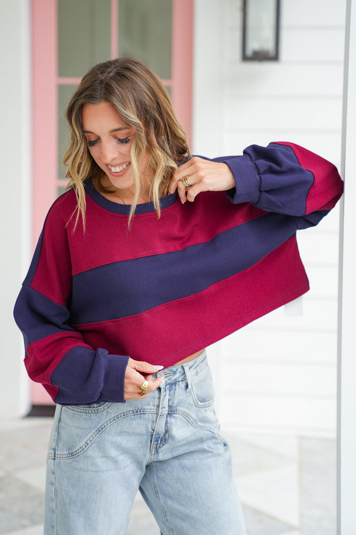 Color Block Long Sleeve Cropped Pullover Top