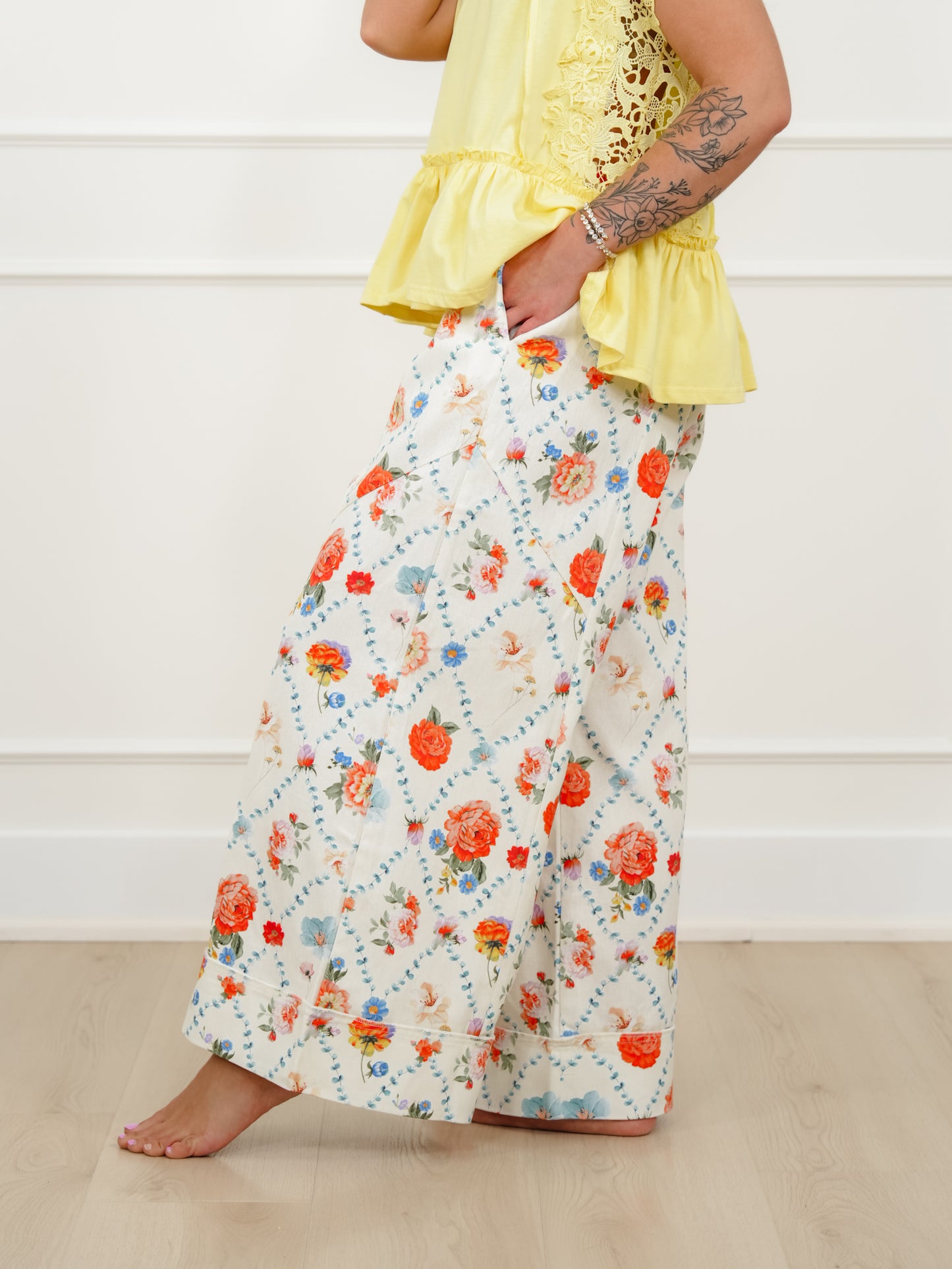 Flower Print Elastic Waist Wide Leg Pants