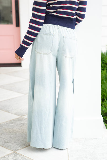Light Wash Elastic Waist Wide Leg Pants