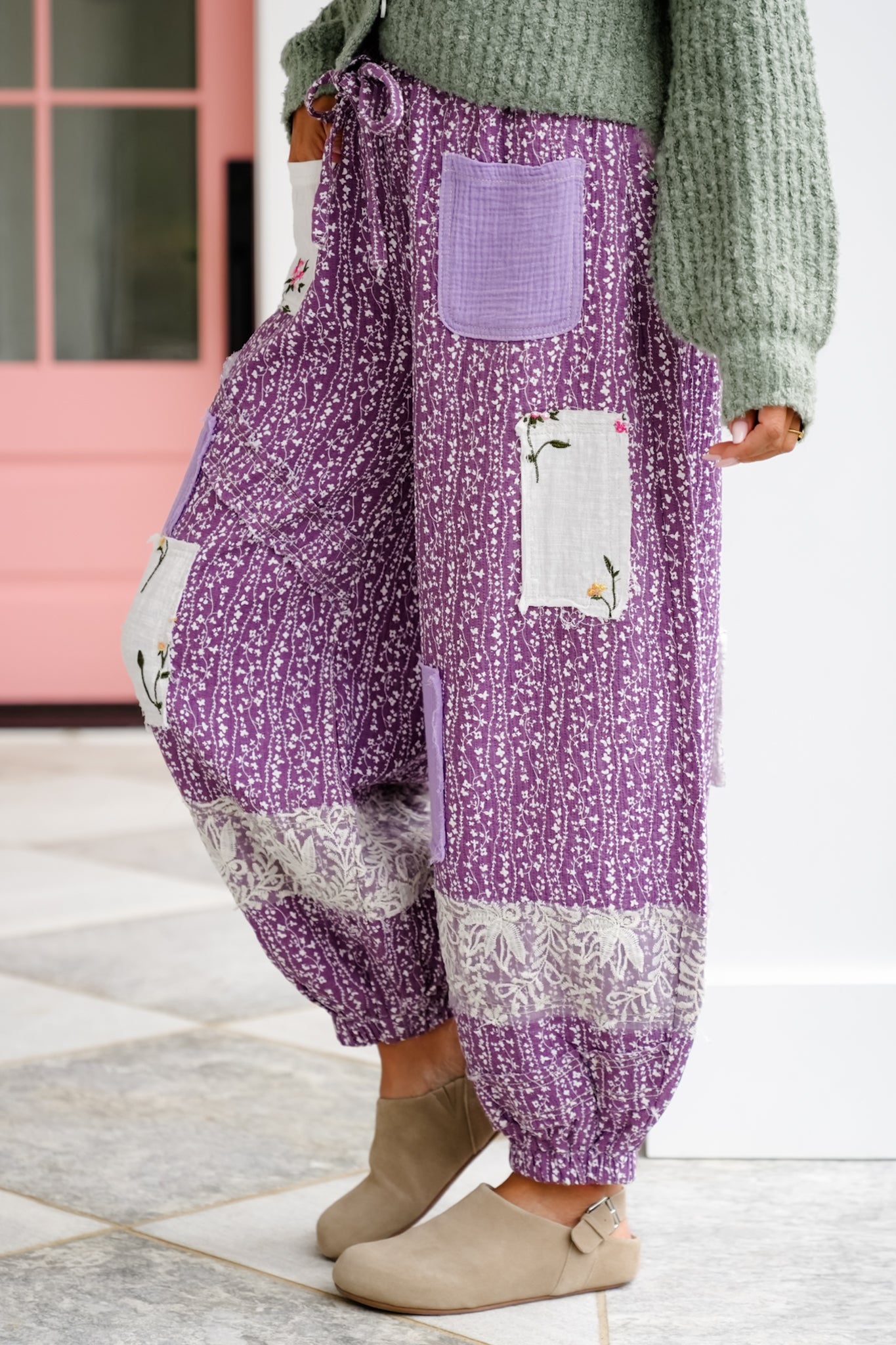 POL Floral Print Elastic Waist Jogger Pants