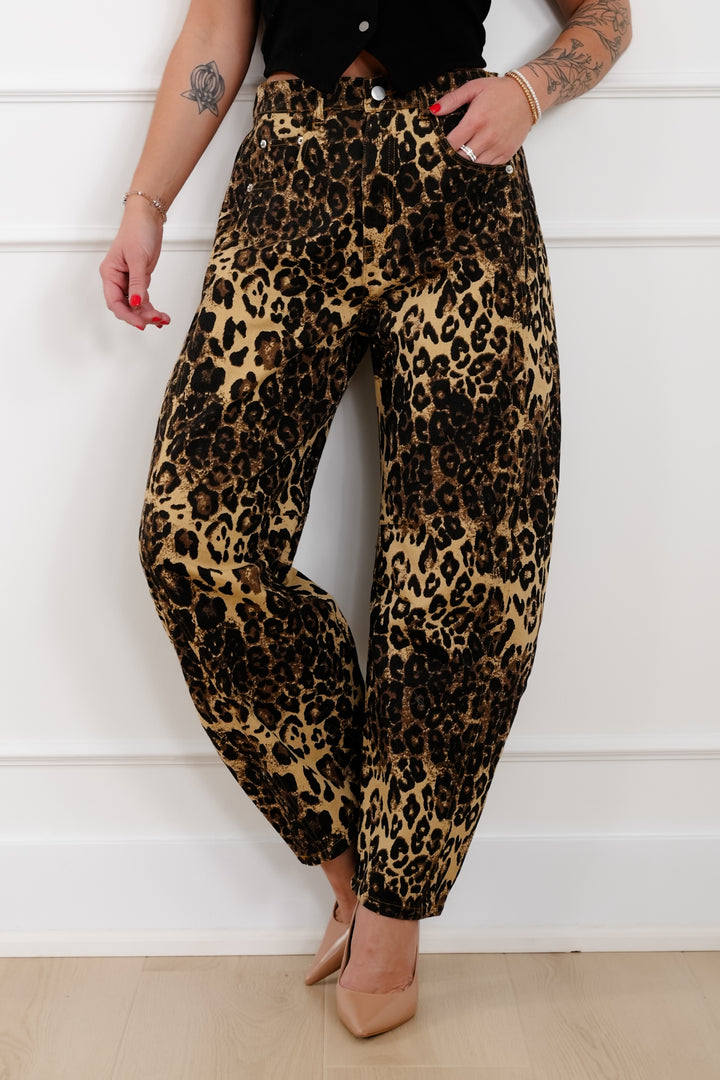 Plus/ Reg Brown Leopard Print Barrel Jeans