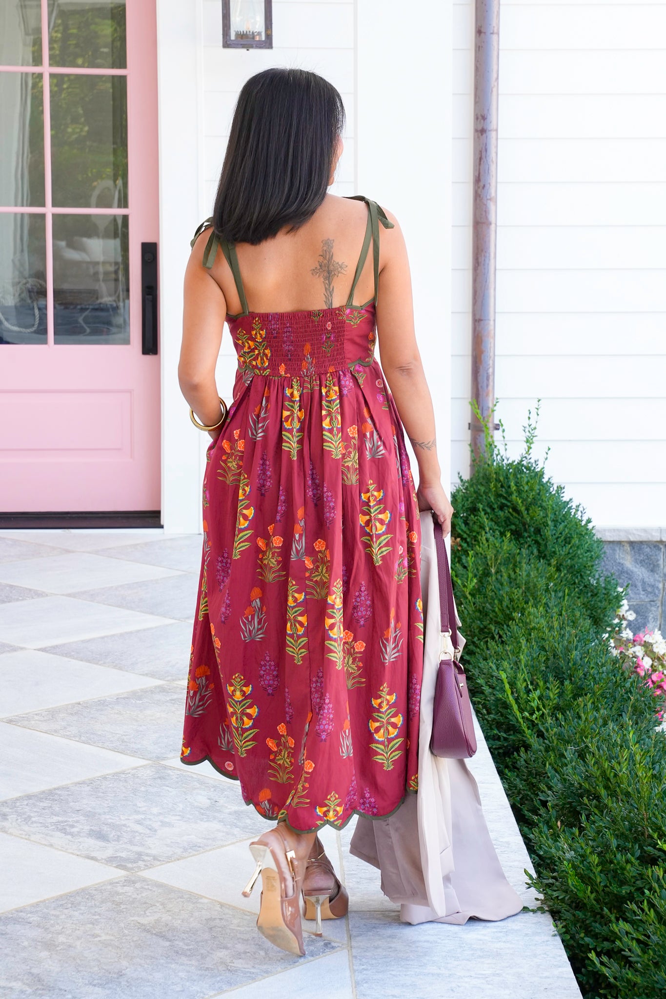 Floral Sleeveless Scalloped Neck Midi Dress