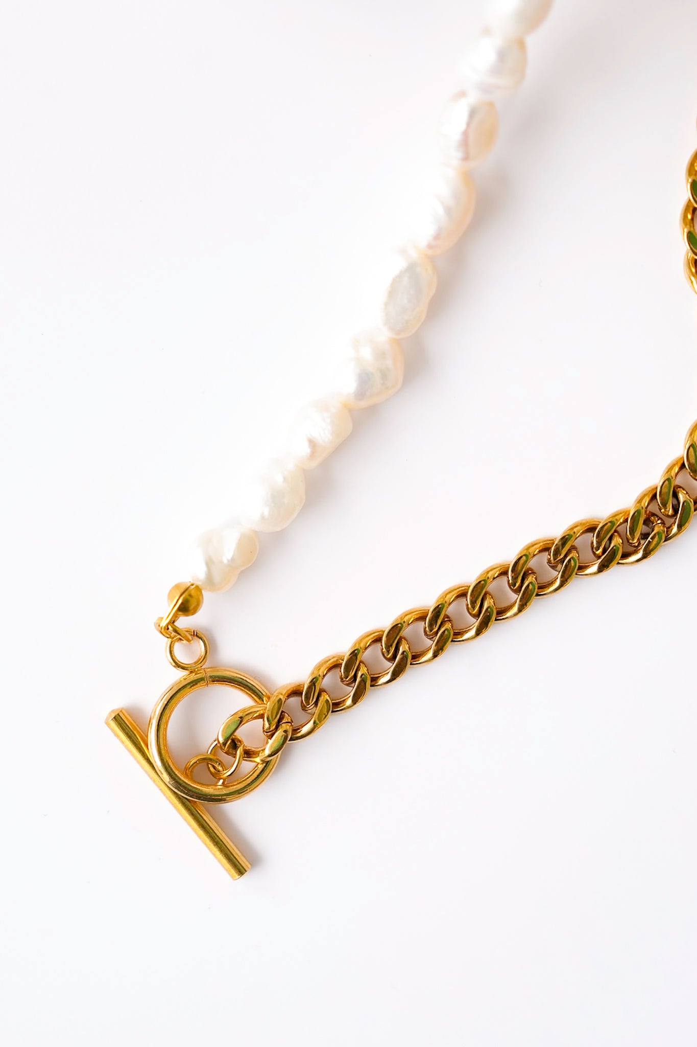 Mila + Stevie Lauren Pearl and Cuban Chain Necklace