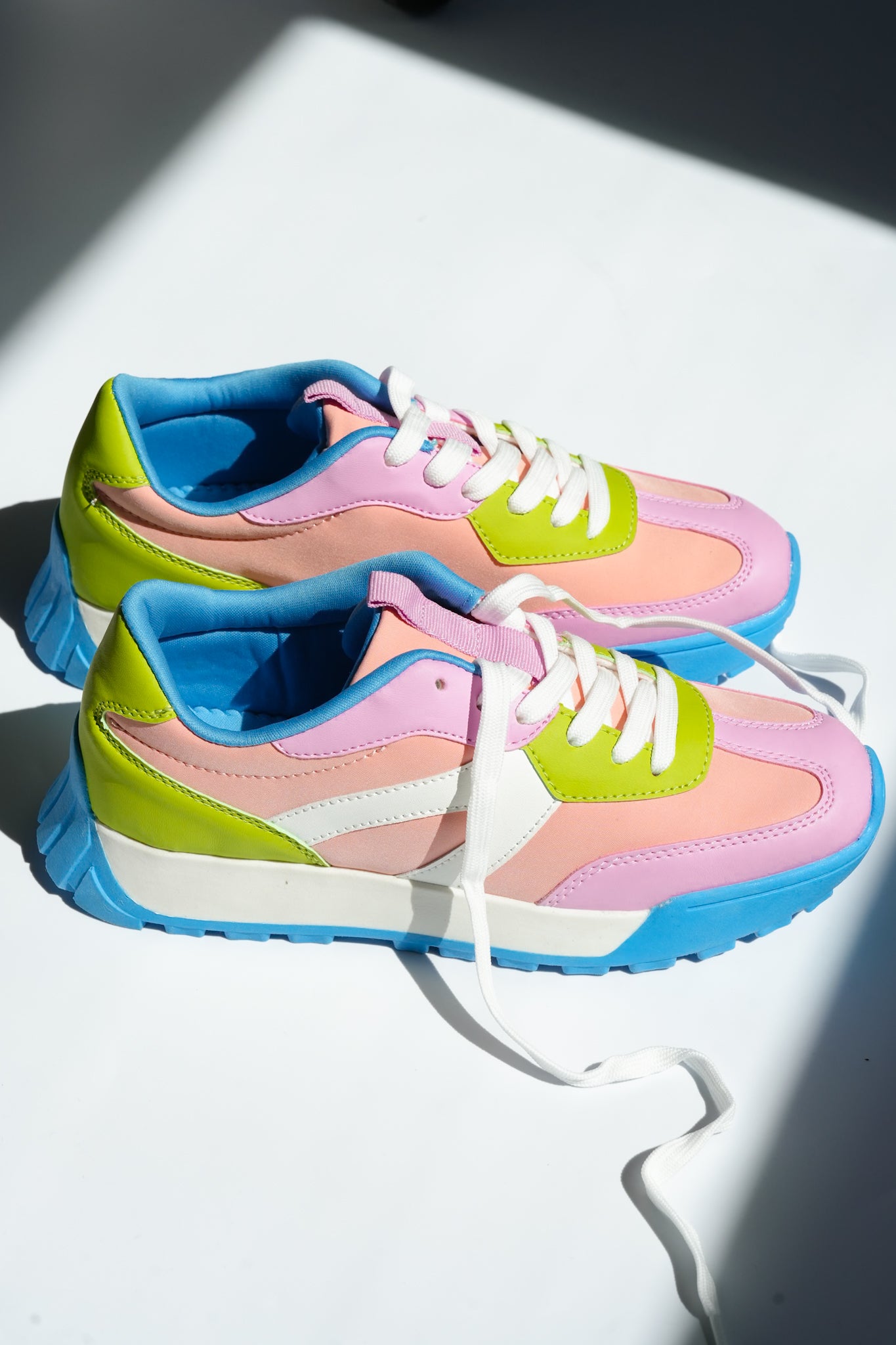Restock! Chunky Retro Sneaker with Mixed Panel Design
