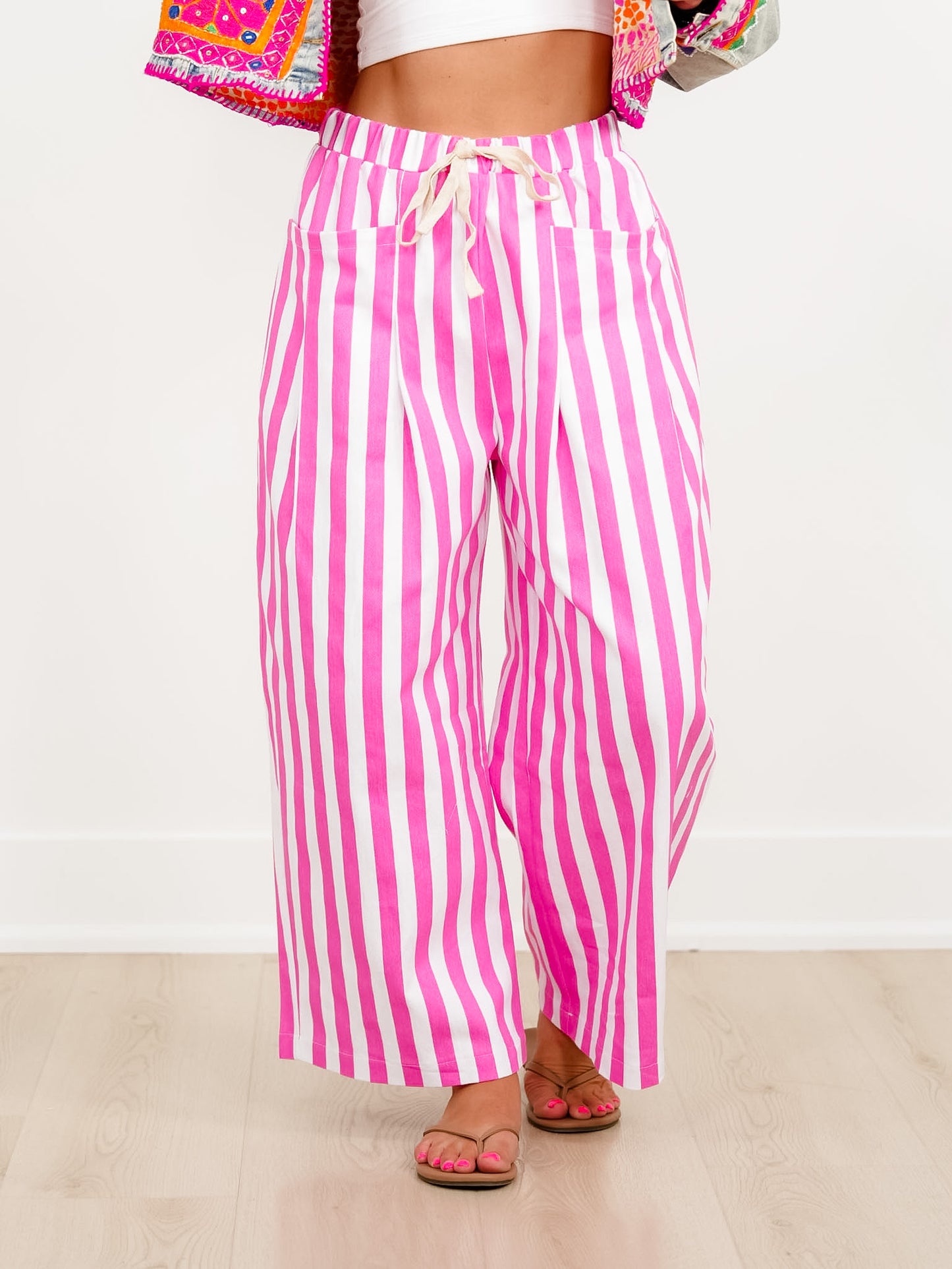 Vertical Stripe Elastic Waist Pants with Patch Pockets