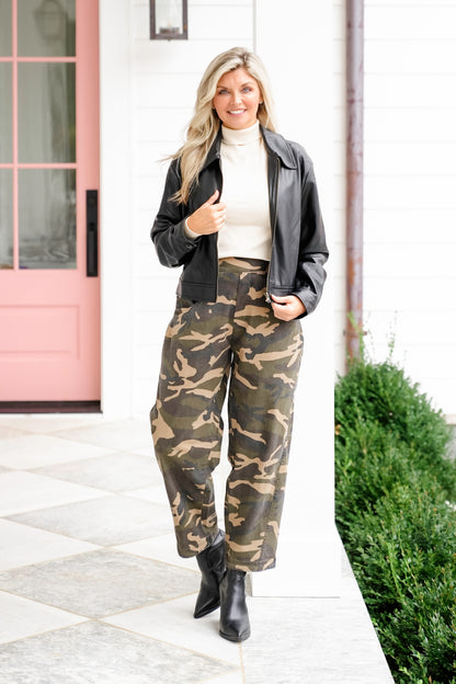 Elastic Waist Camouflage Barrel Pants