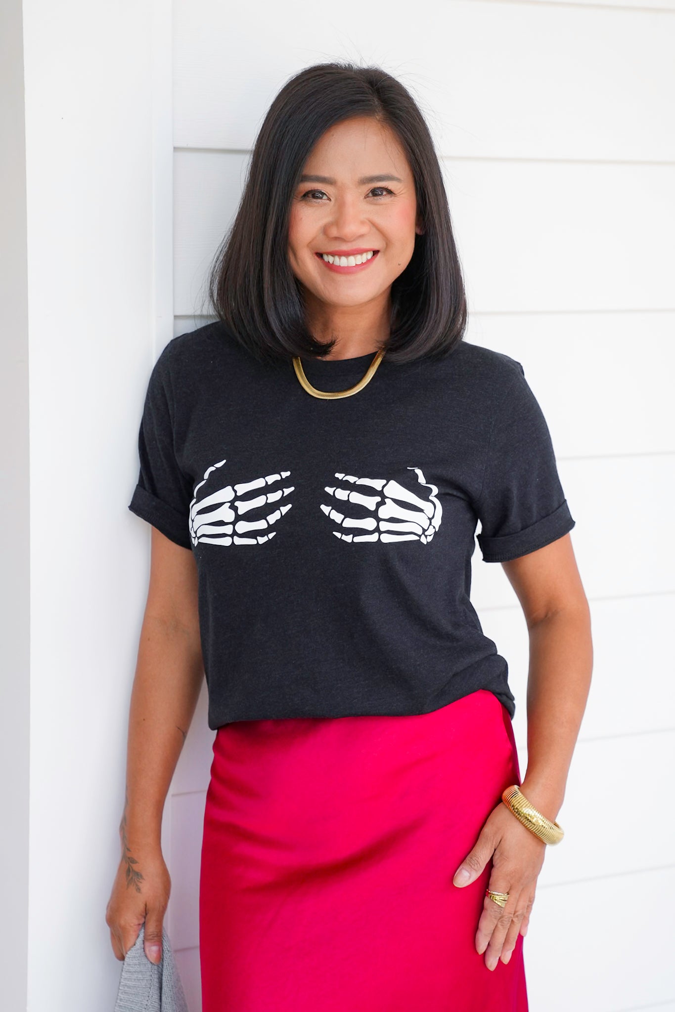 Plus/Reg Short Sleeve Skeleton Hands Graphic Tee