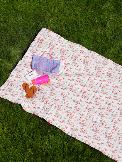 POL Quilted Throw Blanket