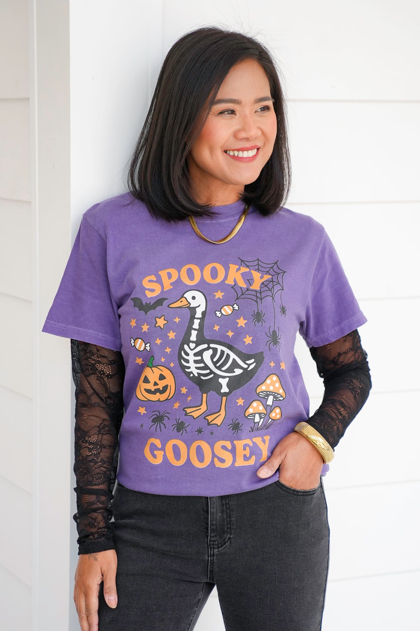 Plus/Reg Short Sleeve "Spooky Goosey" Graphic Tee