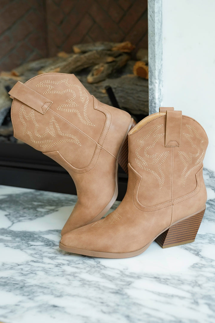 Western Style Stitched Design Ankle Boot