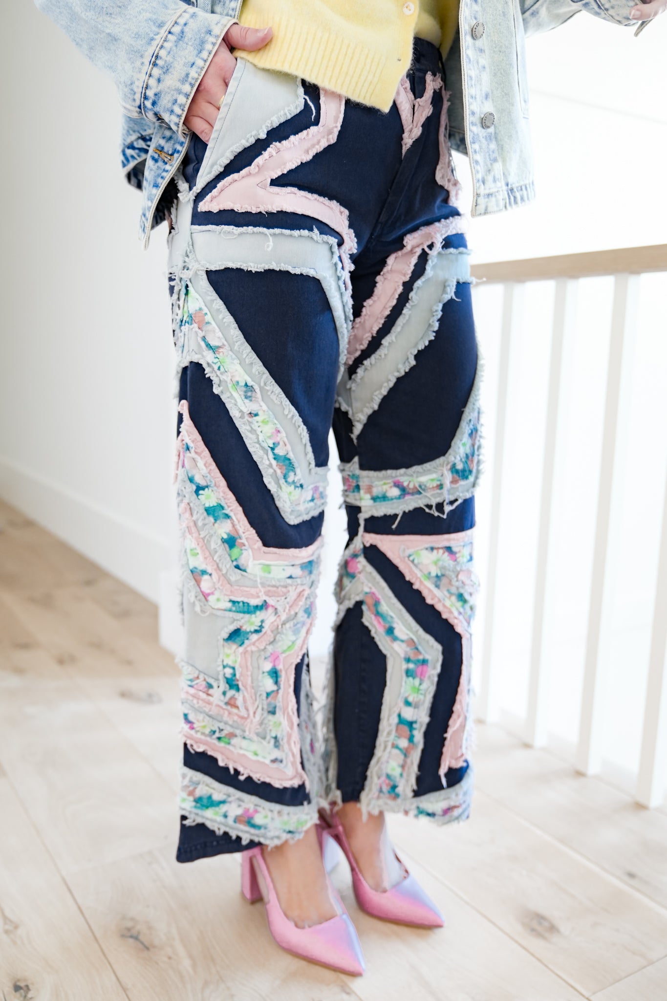 High Waist Frayed Star Patch Pants