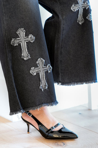 Plus/Reg Black Denim High Waist Jeans with Cross Patches