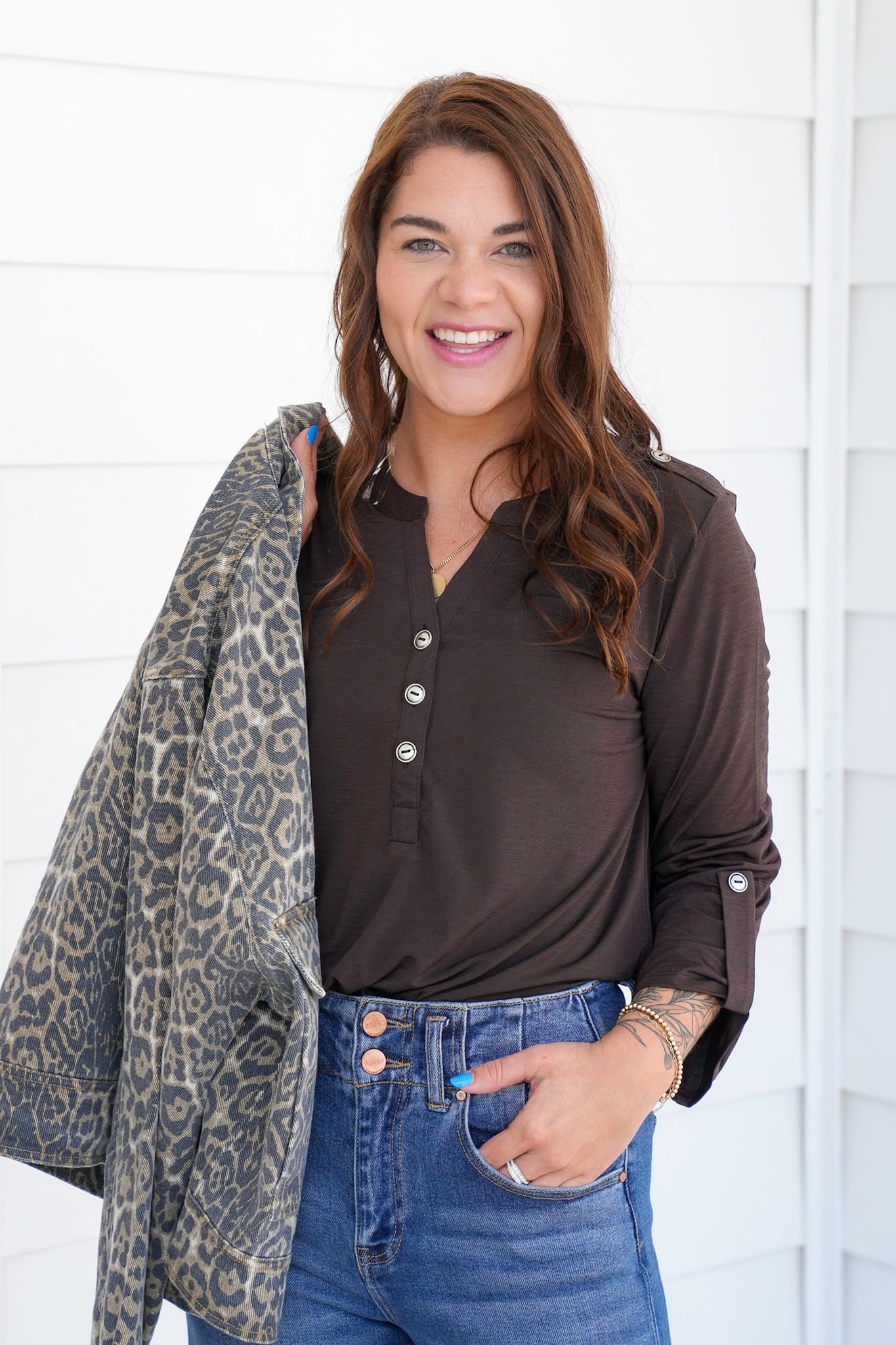 Door Buster! Plus/Reg Solid 3/4 Sleeve Button Up Tunic Top