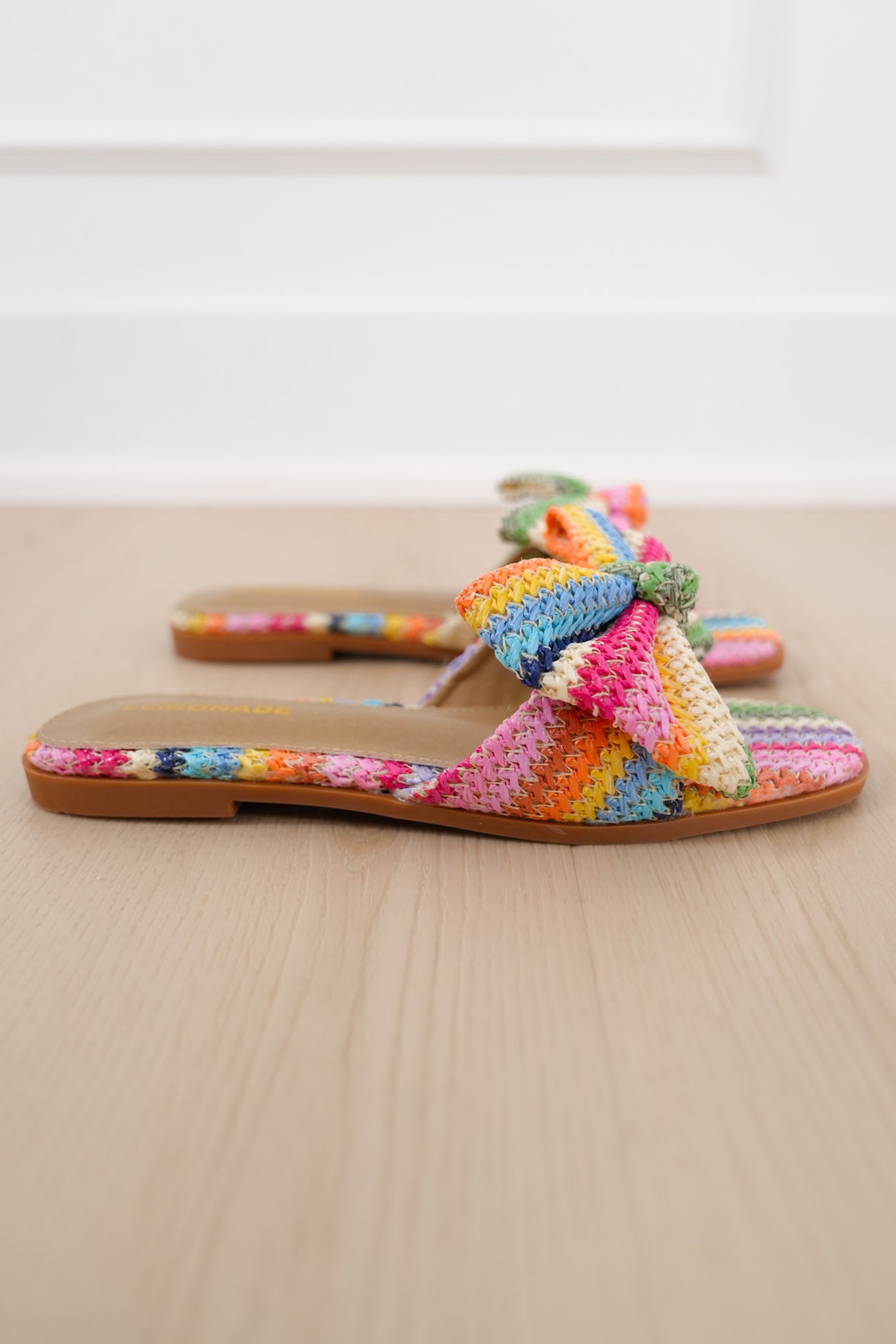Crochet Bow Detail Multicolored Flat Slide