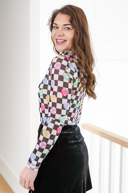 Plus/Reg Checkered Conversation Hearts Print Long Sleeve Mesh Top