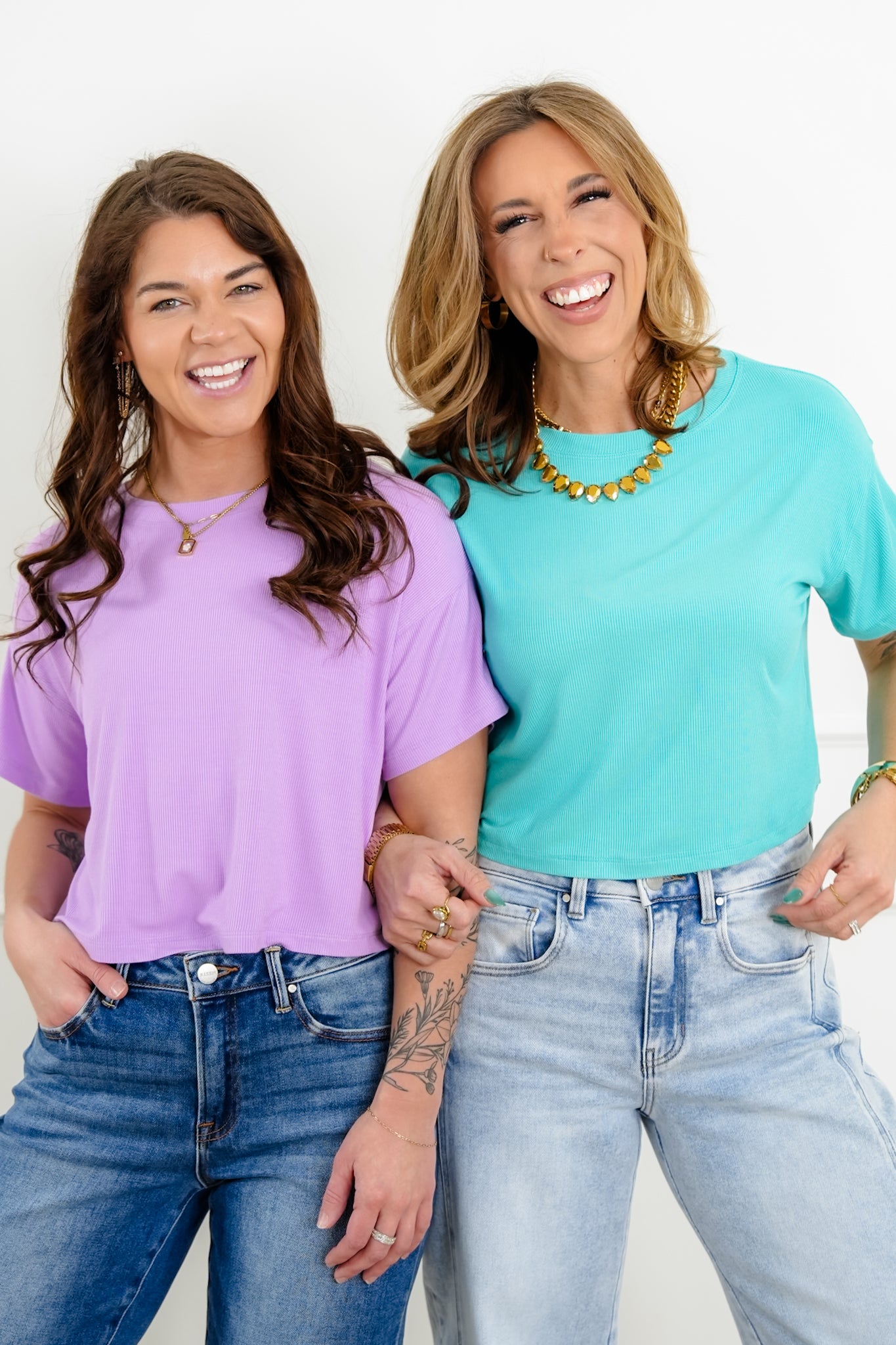 Door Buster! Zenana Ribbed Round Neck Crop Box Tee