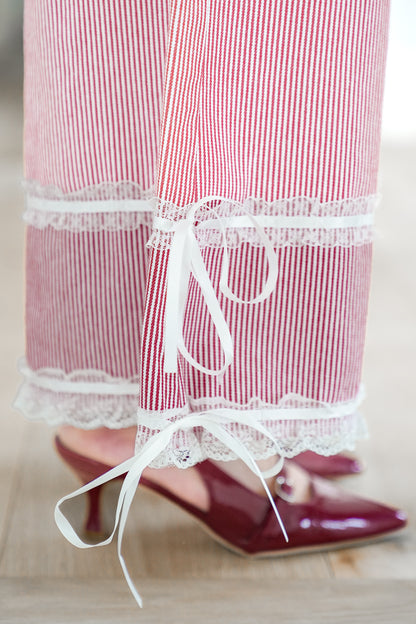 Plus/Reg Stripe Cropped Wide Leg Pants with Lace Detail