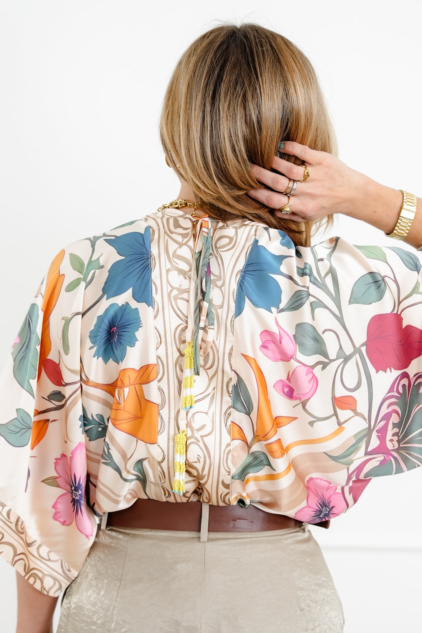 Floral Print Short Sleeve V Neck Bodysuit Blouse