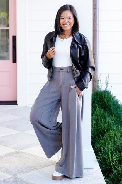 Plus/Reg High Waisted Wide Leg Pants