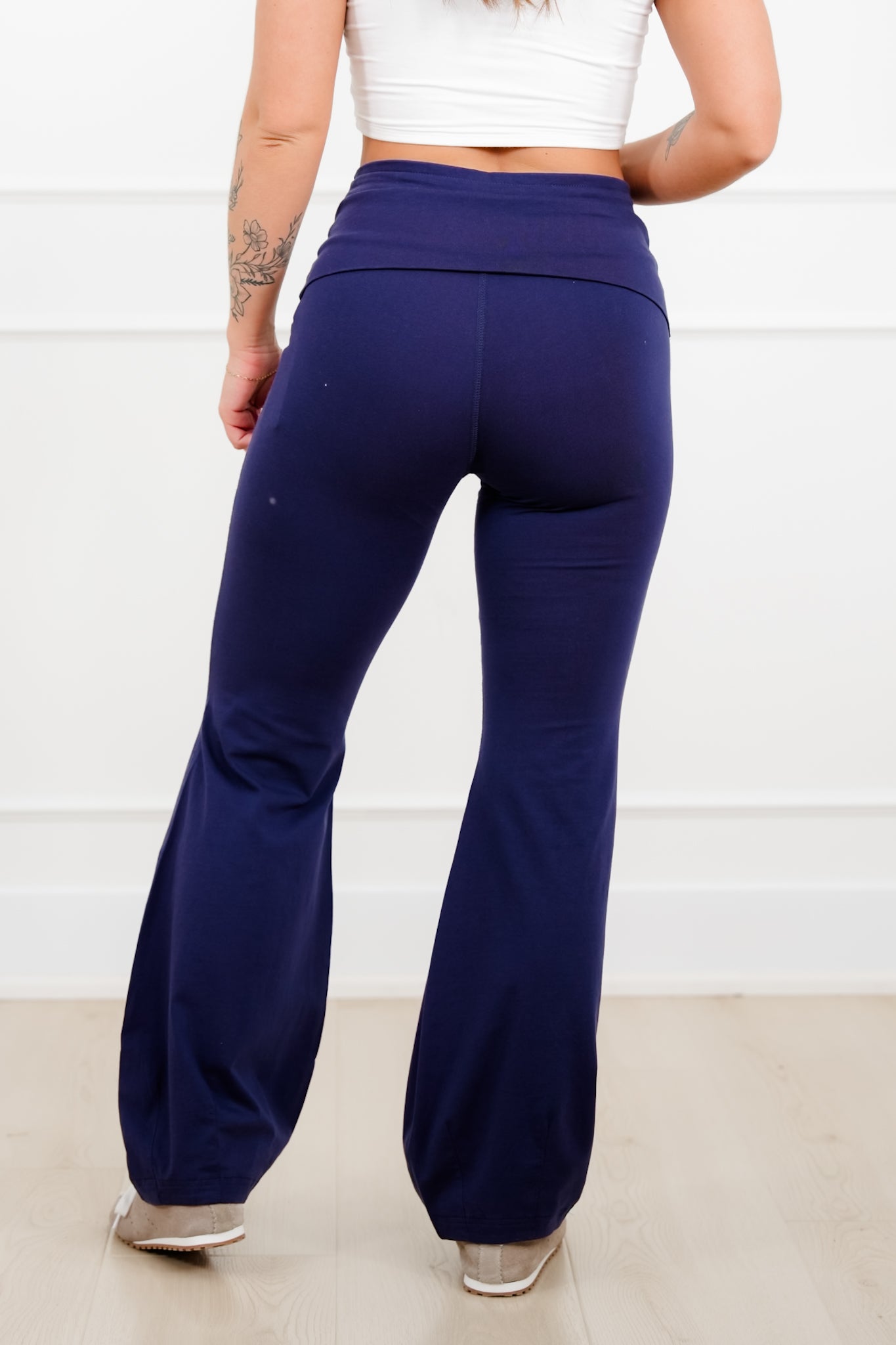 Solid Wide Waist Flared Yoga Pants