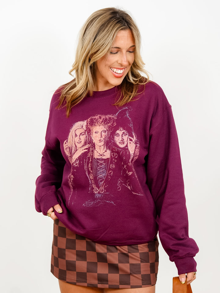 Plus/Reg Sanderson Sisters Halloween Graphic Sweatshirt - Freckled Poppy