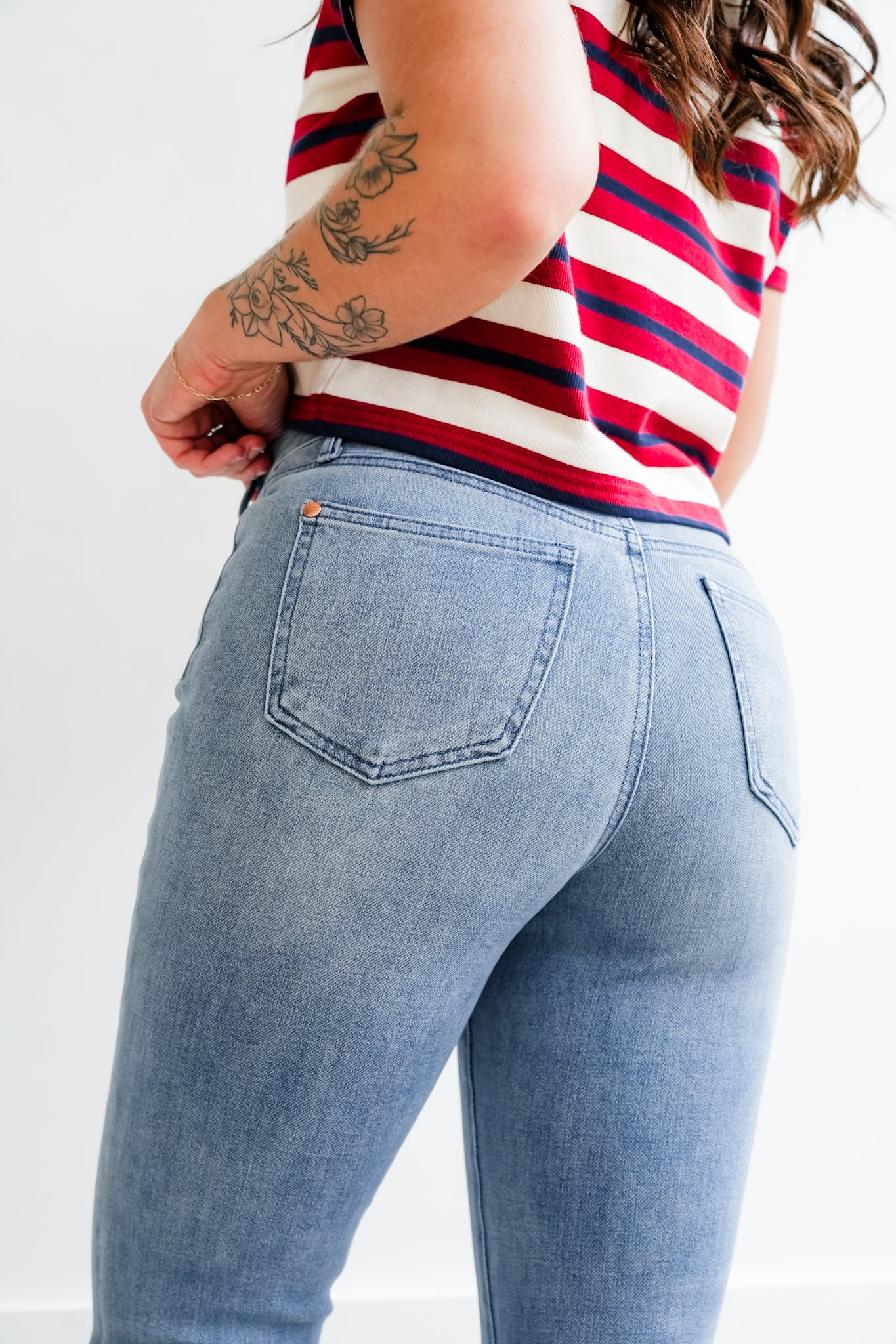 Judy Blue Mid Rise Medium Wash Bootcut Jeans with Front Patch Pockets