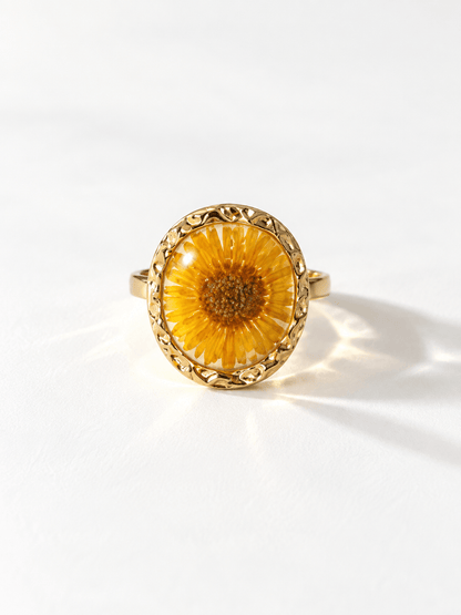 Pressed Sunflower Hammered Edge Ring - Freckled Poppy