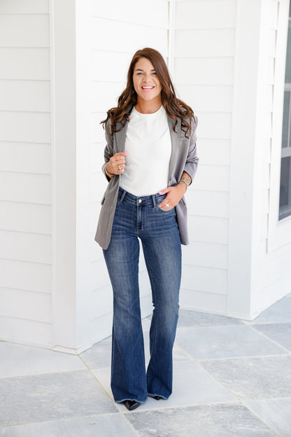 Judy Blue Mid Rise Medium Vintage Wash Flare Jeans with Distressed and Frayed Hem