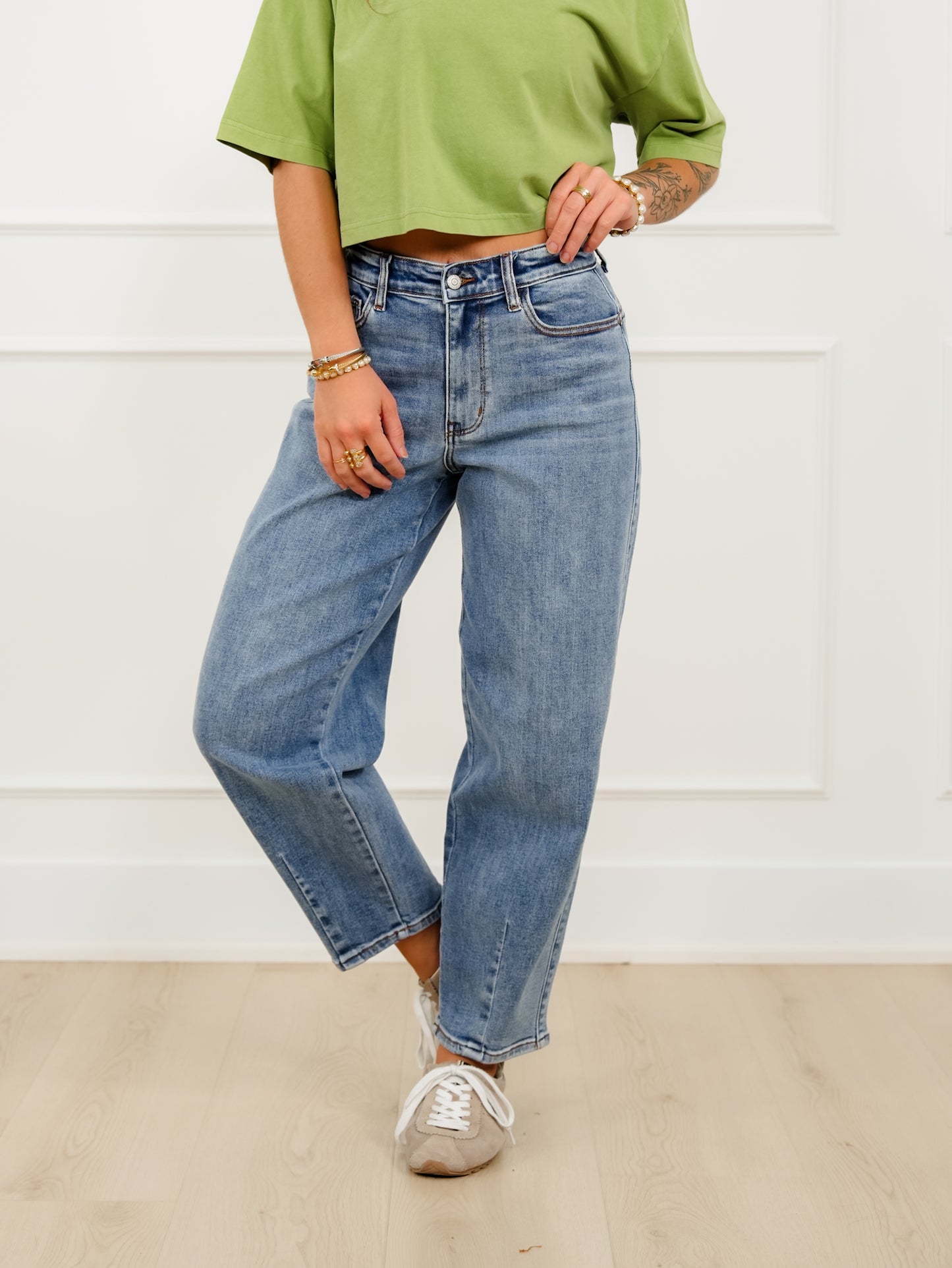 Judy Blue High Rise Medium Wash Barrel Jeans With Front Darts