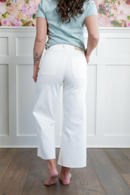 Judy Blue High Rise White Cropped Wide Leg Jeans with Patch Pockets