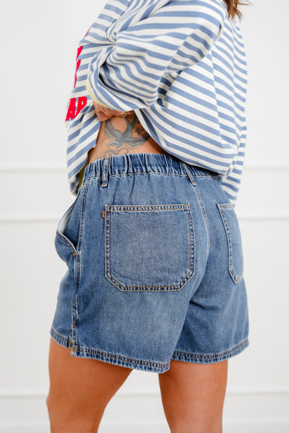 Judy Blue Medium Wash Featherweight Baggy Shorts