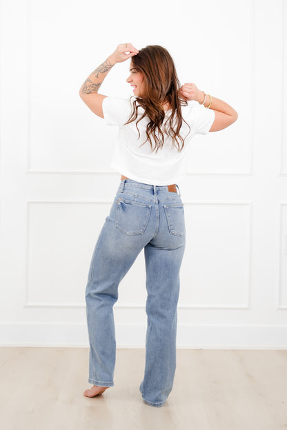 Judy Blue Petite/Reg The Karly Mid Rise Medium Vintage Wash Tummy Control Straight Leg Jeans