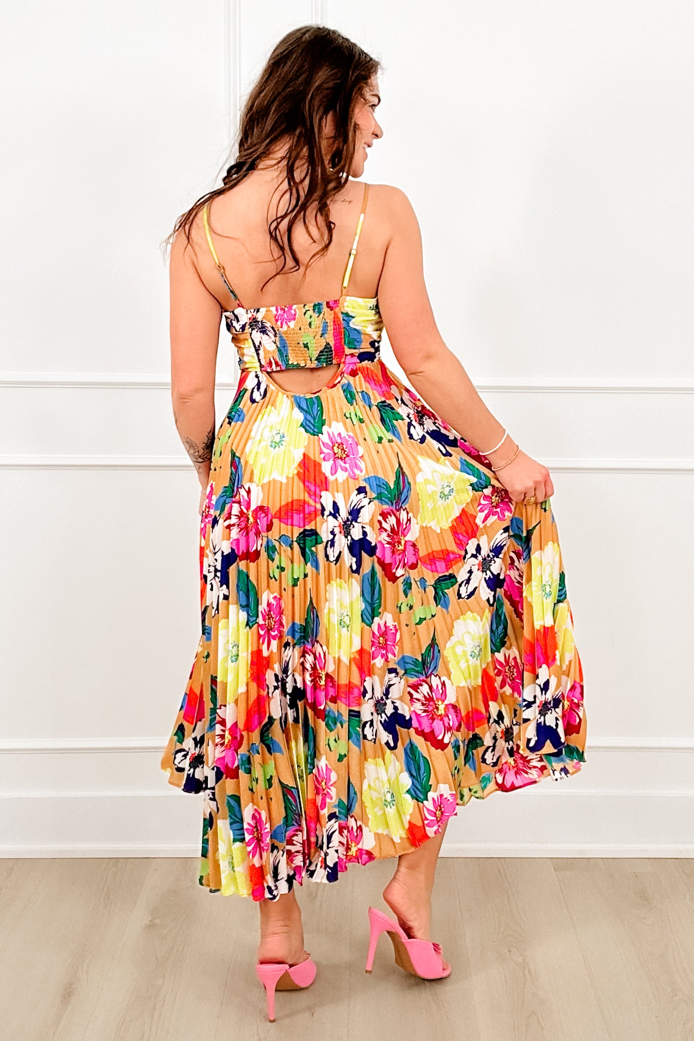 Floral Print Sleeveless Pleated Midi Dress