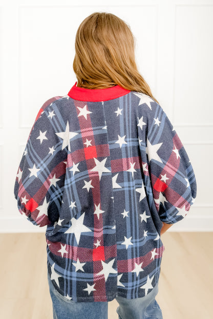 Plus/Reg Star Print Short Sleeve V Neck Top