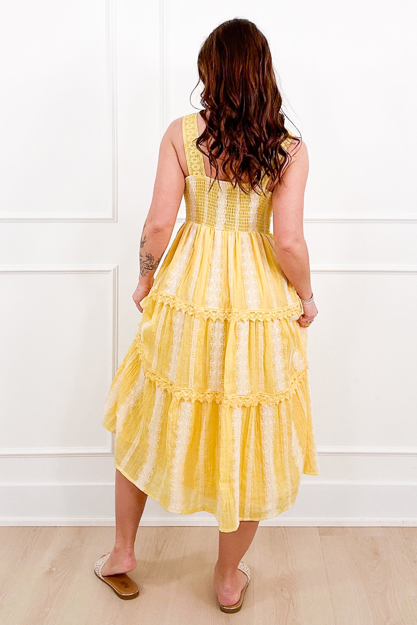 Stripe Embroidered Sleeveless Tiered Dress L